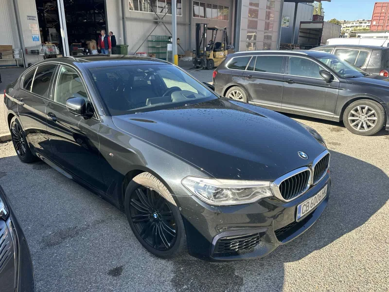 BMW 530 XD / G30, снимка 10 - Автомобили и джипове - 47500616