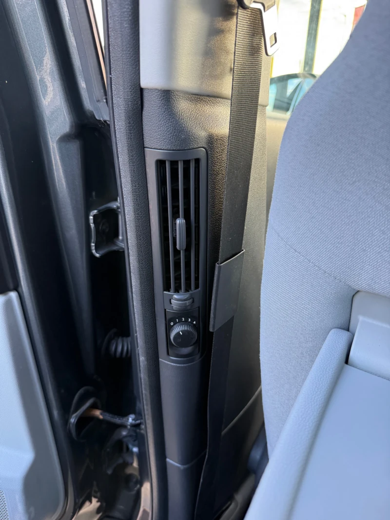 Peugeot 5008 1.6HDI  euro 5B, снимка 11 - Автомобили и джипове - 51693885