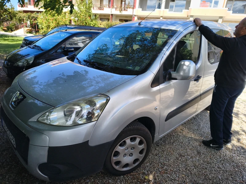 Peugeot Partner, снимка 4 - Автомобили и джипове - 52713232
