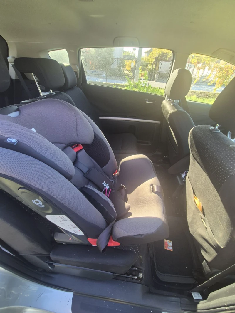 Toyota Corolla verso, снимка 10 - Автомобили и джипове - 52393796