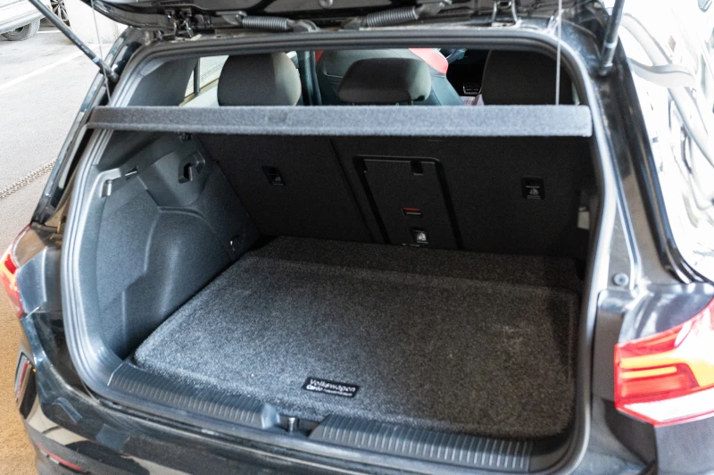 VW Golf 8 GTI, снимка 7 - Автомобили и джипове - 52777501