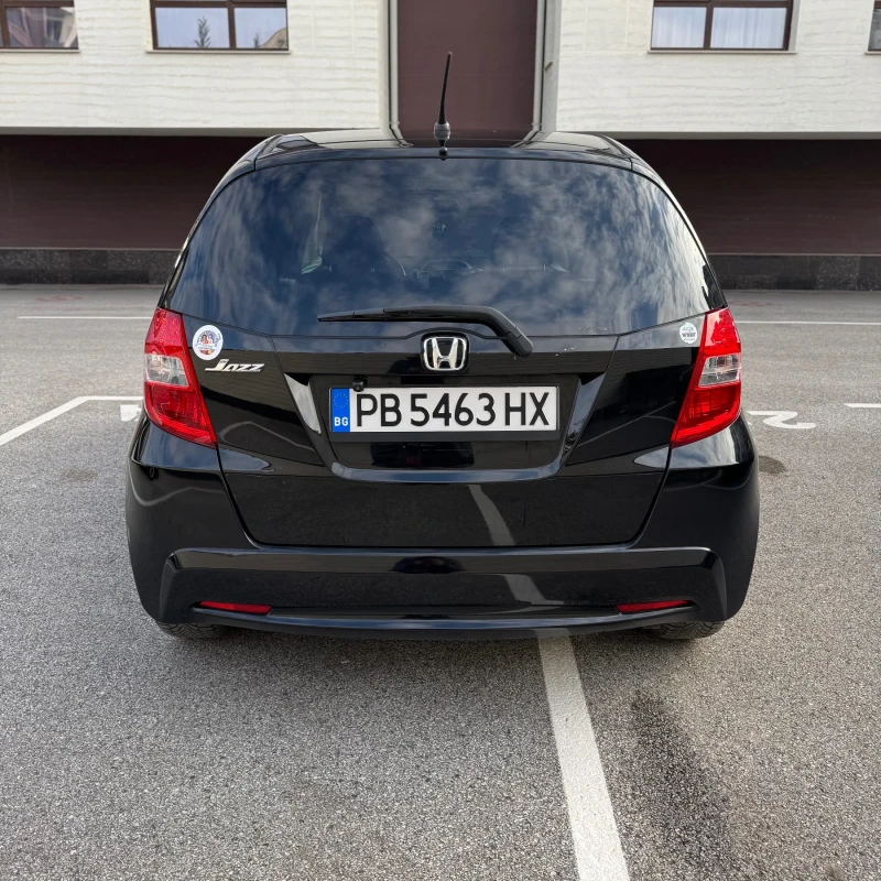 Honda Jazz 1.4 Facelift, снимка 6 - Автомобили и джипове - 52865901