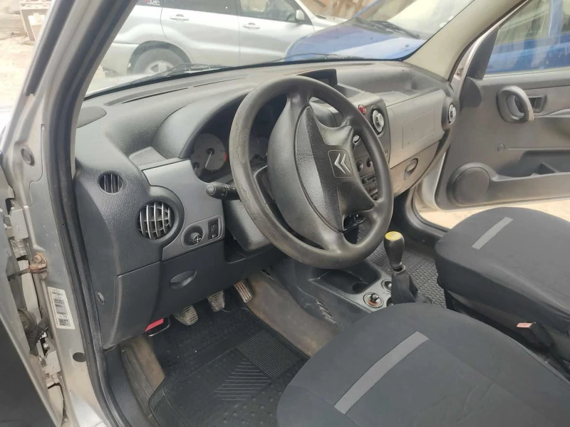 Citroen Berlingo 1.4, снимка 4 - Автомобили и джипове - 53383906