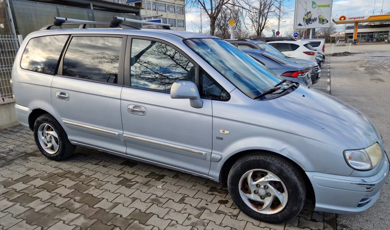 Hyundai Trajet 2.0 CRDI, снимка 8 - Автомобили и джипове - 53397711