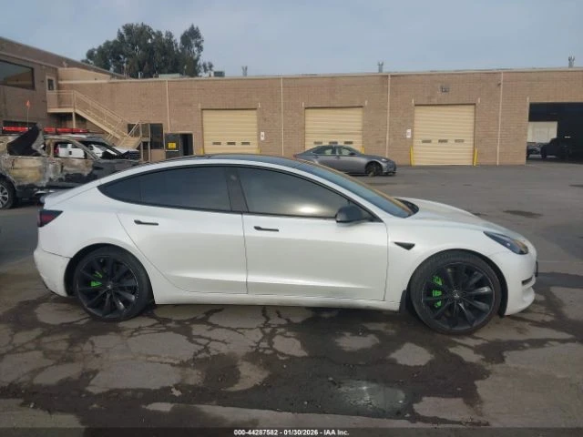 Tesla Model 3 LONG RANGE DUAL MOTOR AWD - изображение 7