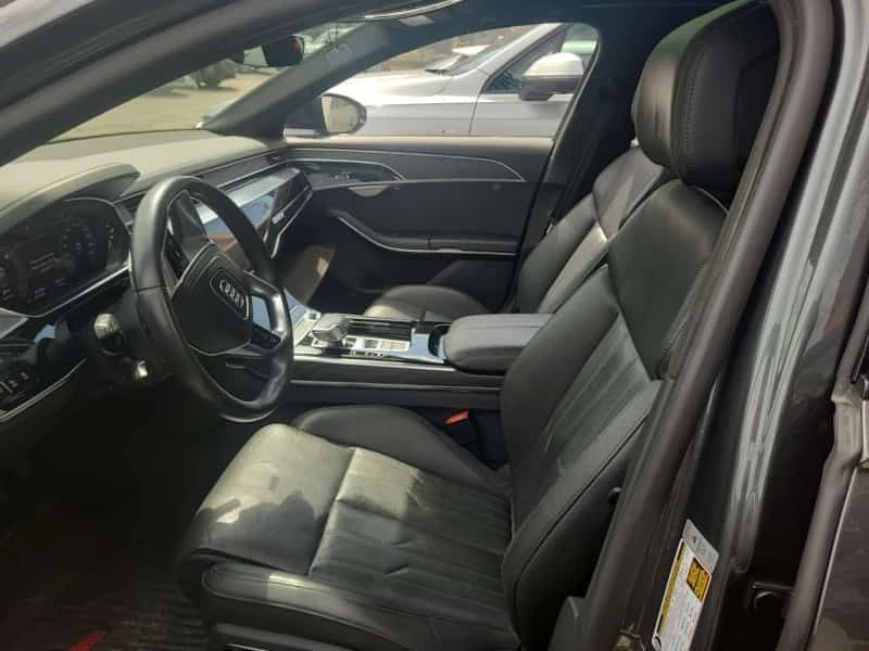 Audi A8 * CARFAX * S LINE * 2 КЛЮЧА * ОБДУХВАНЕ, снимка 3 - Автомобили и джипове - 54320830