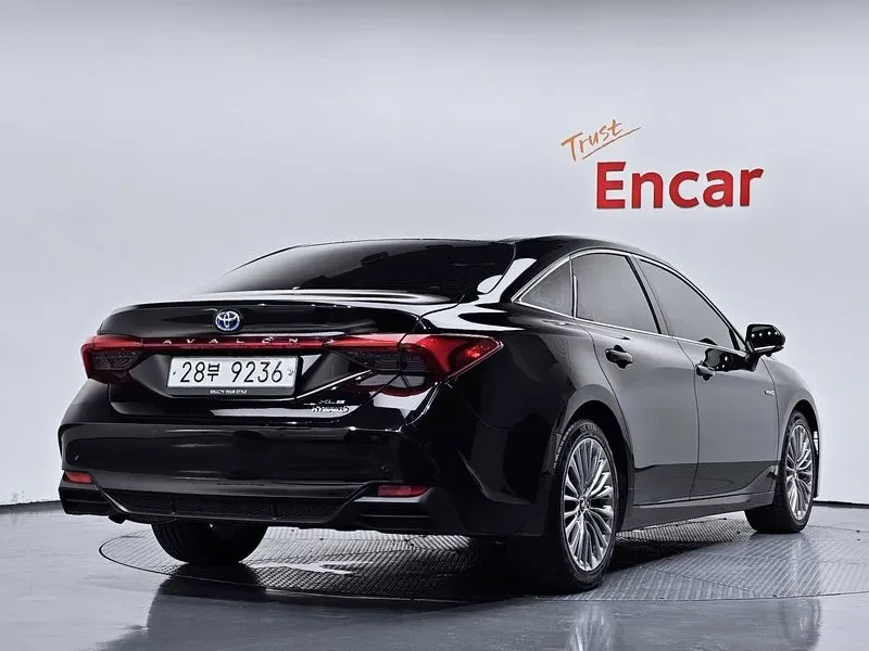 Toyota Avalon  5Th Generation 2.5 Hybrid, снимка 2 - Автомобили и джипове - 55012230
