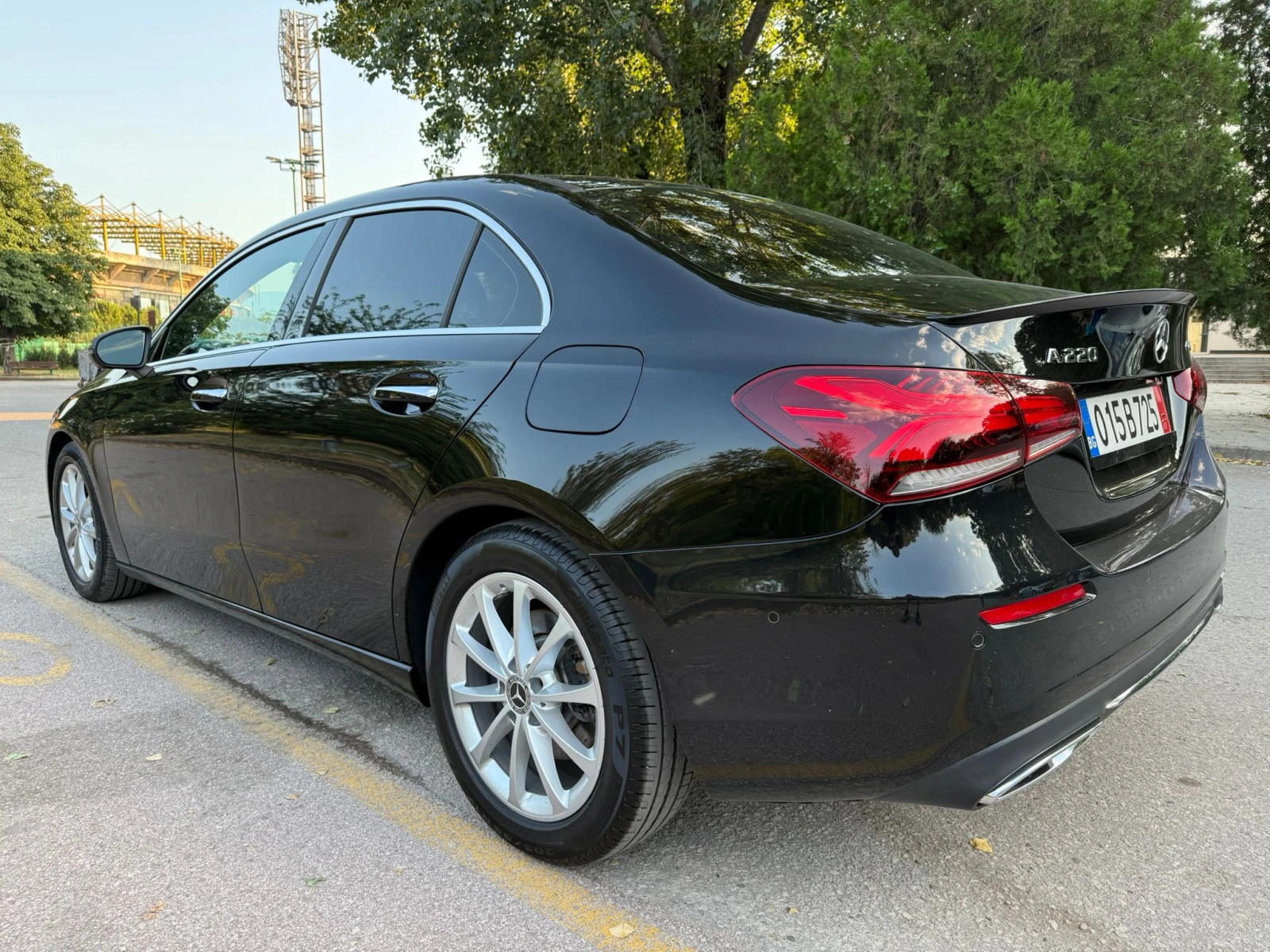 Mercedes-Benz A 220 4MATIC FULL - изображение 4