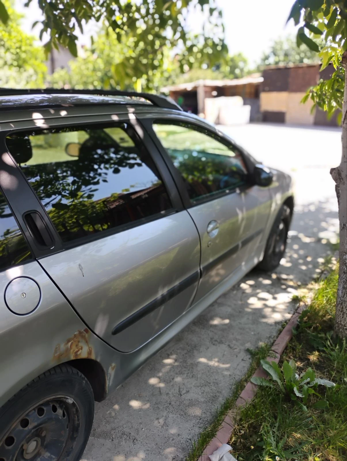 Peugeot 206 1.4 гас - изображение 2