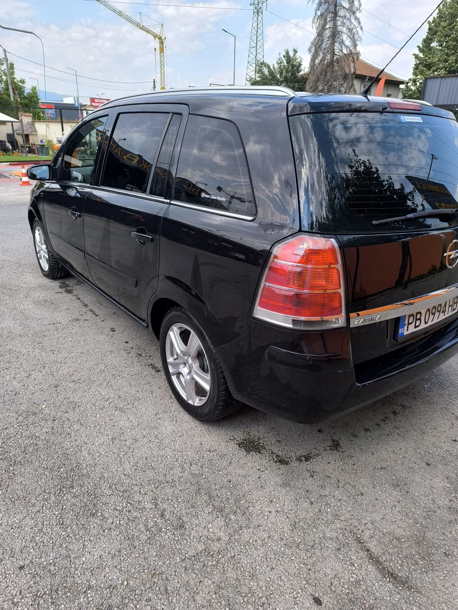Opel Zafira 1.6 с газ - изображение 3