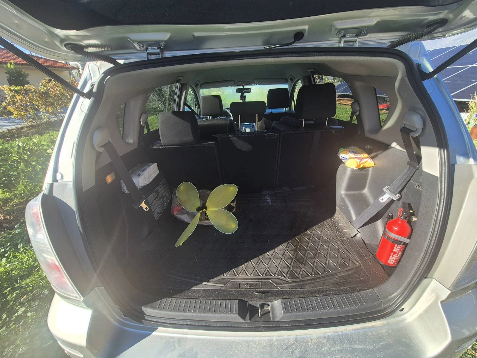 Toyota Corolla verso | Mobile.bg � ����������� 11