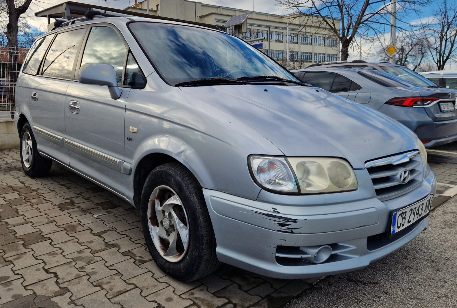 Hyundai Trajet 2.0 CRDI - изображение 7