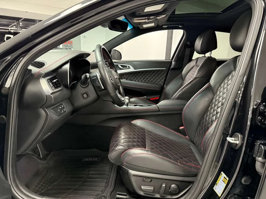 Genesis G70 * SPORT 365HP V6 BITURBO AWD BREMBO, снимка 10 - Автомобили и джипове - 53879873