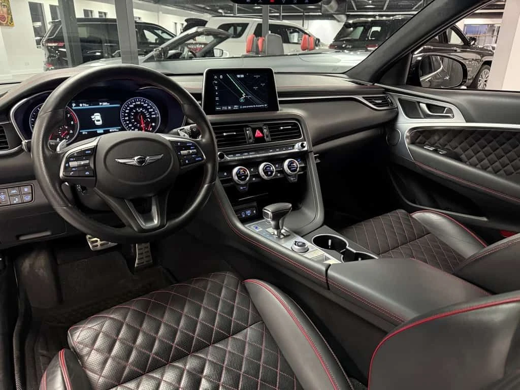 Genesis G70 * SPORT 365HP V6 BITURBO AWD BREMBO, снимка 14 - Автомобили и джипове - 53879873