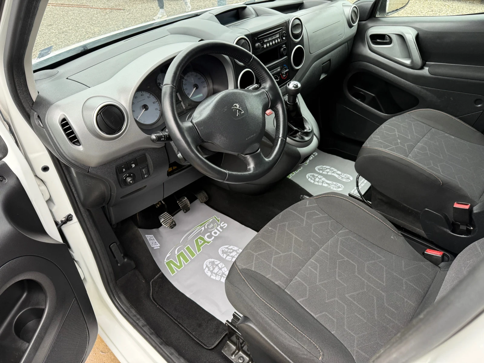 Peugeot Partner 1.6hdi* 99h.p* 2017�* EURO6* MULTISPACE-���������� | Mobile.bg � ����������� 7