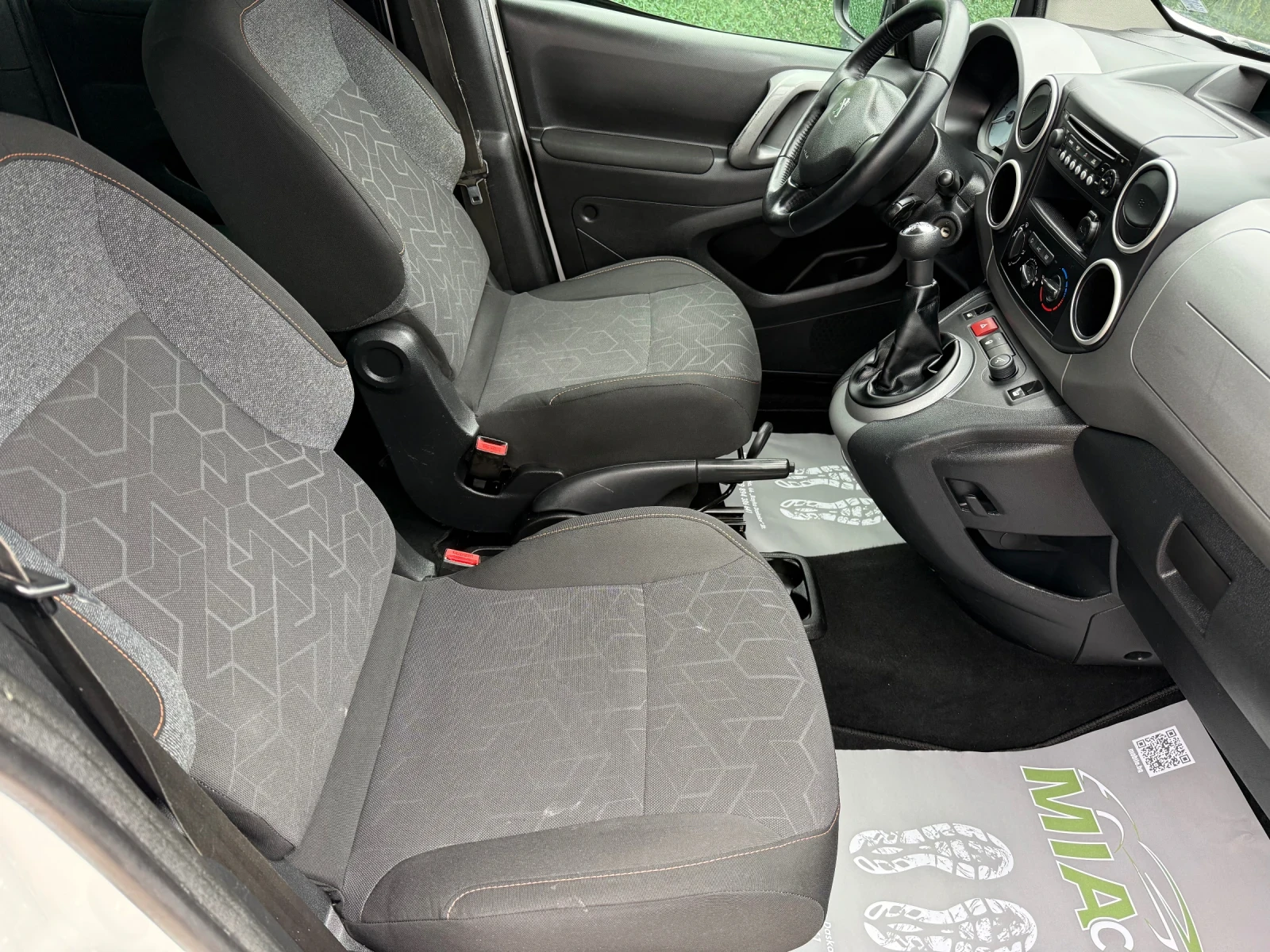 Peugeot Partner 1.6hdi* 99h.p* 2017�* EURO6* MULTISPACE-���������� | Mobile.bg � ����������� 12