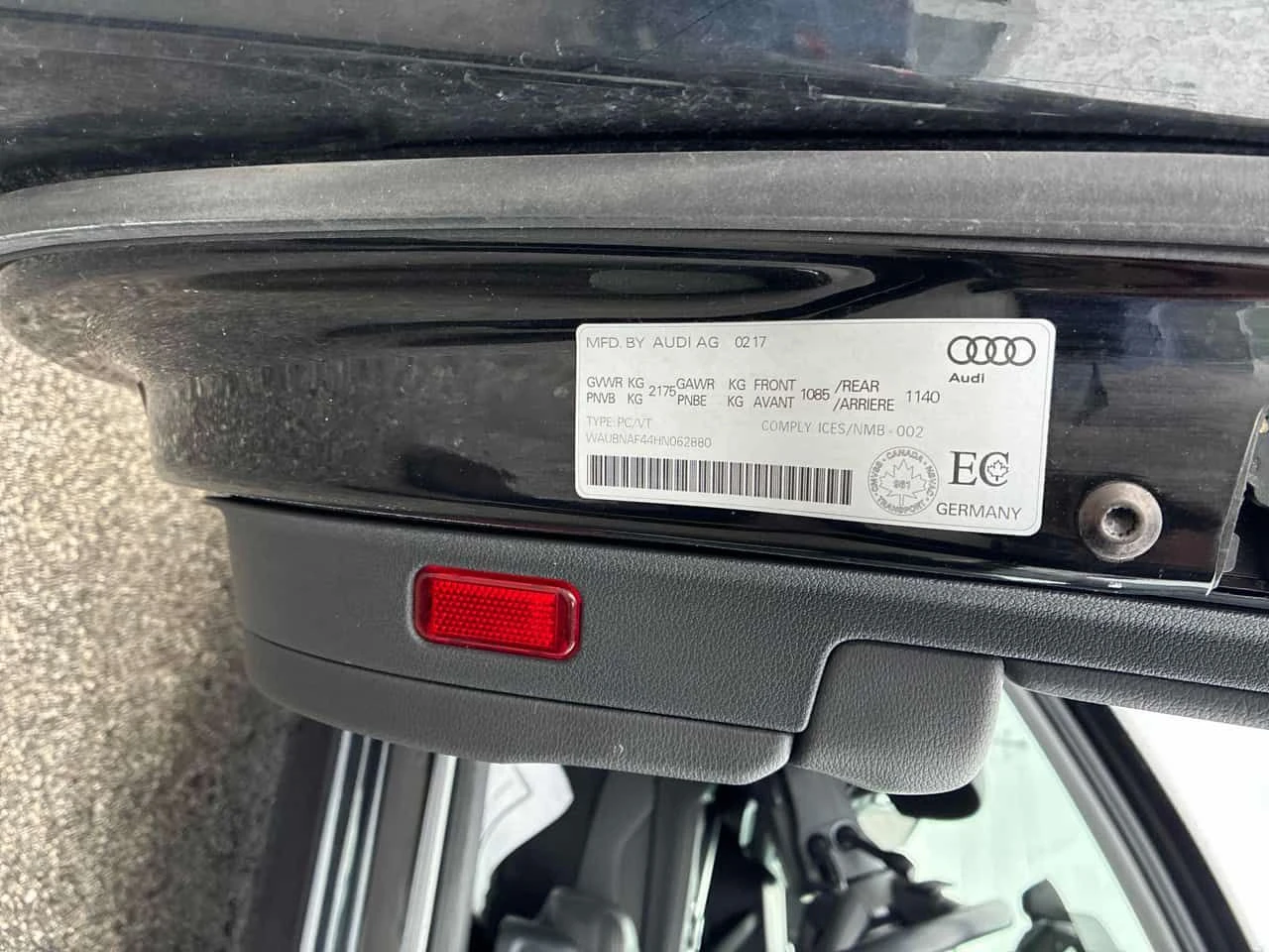 Audi A4 Progressiv/ПОДГРЕВИ/ШИБИДАХ, снимка 13 - Автомобили и джипове - 54371522