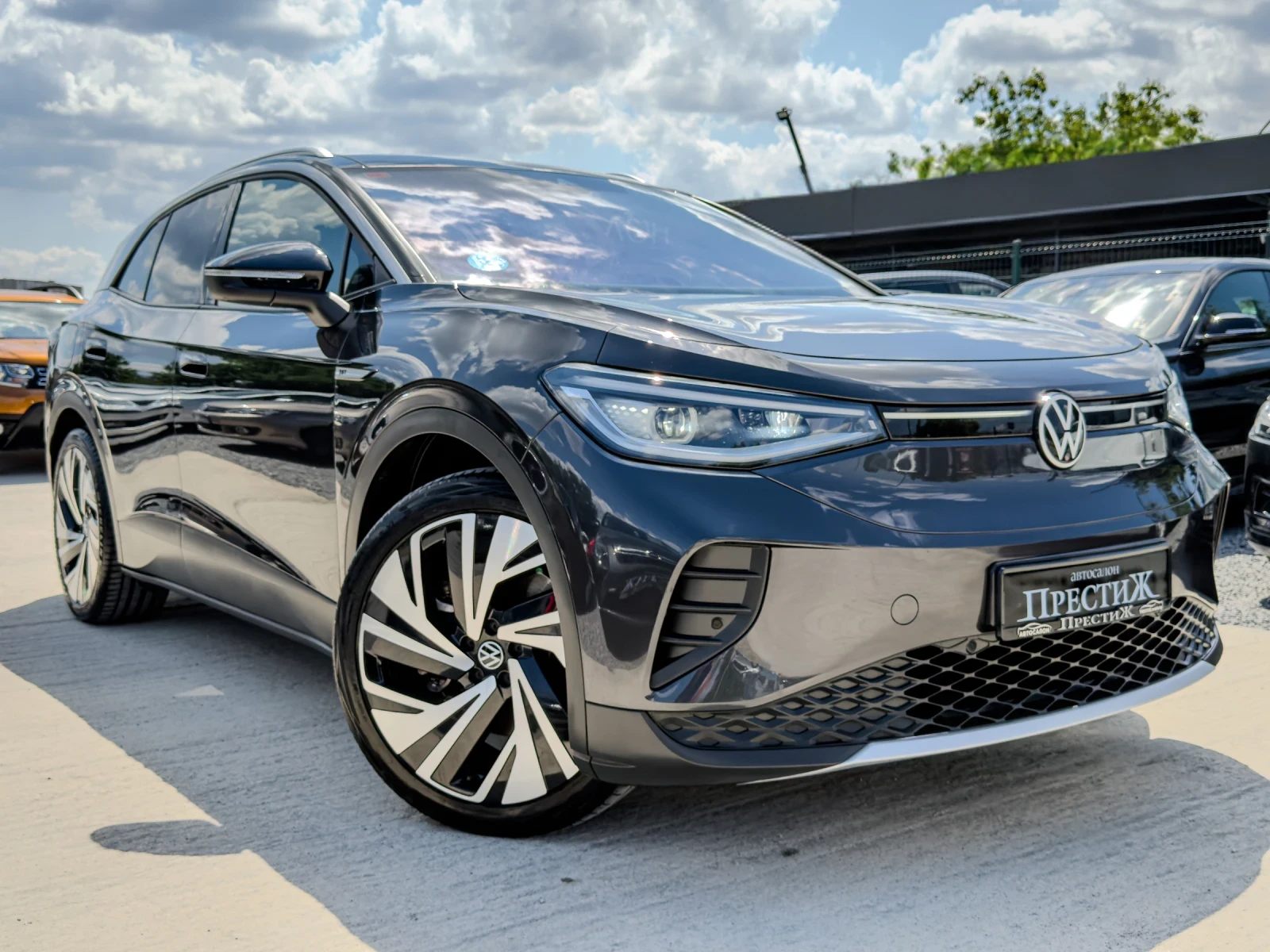 VW ID.4 FULL - 1st Max Pro Perform - 82kWh - ТЕРМОПОМПА , снимка 3 - Автомобили и джипове - 54621263