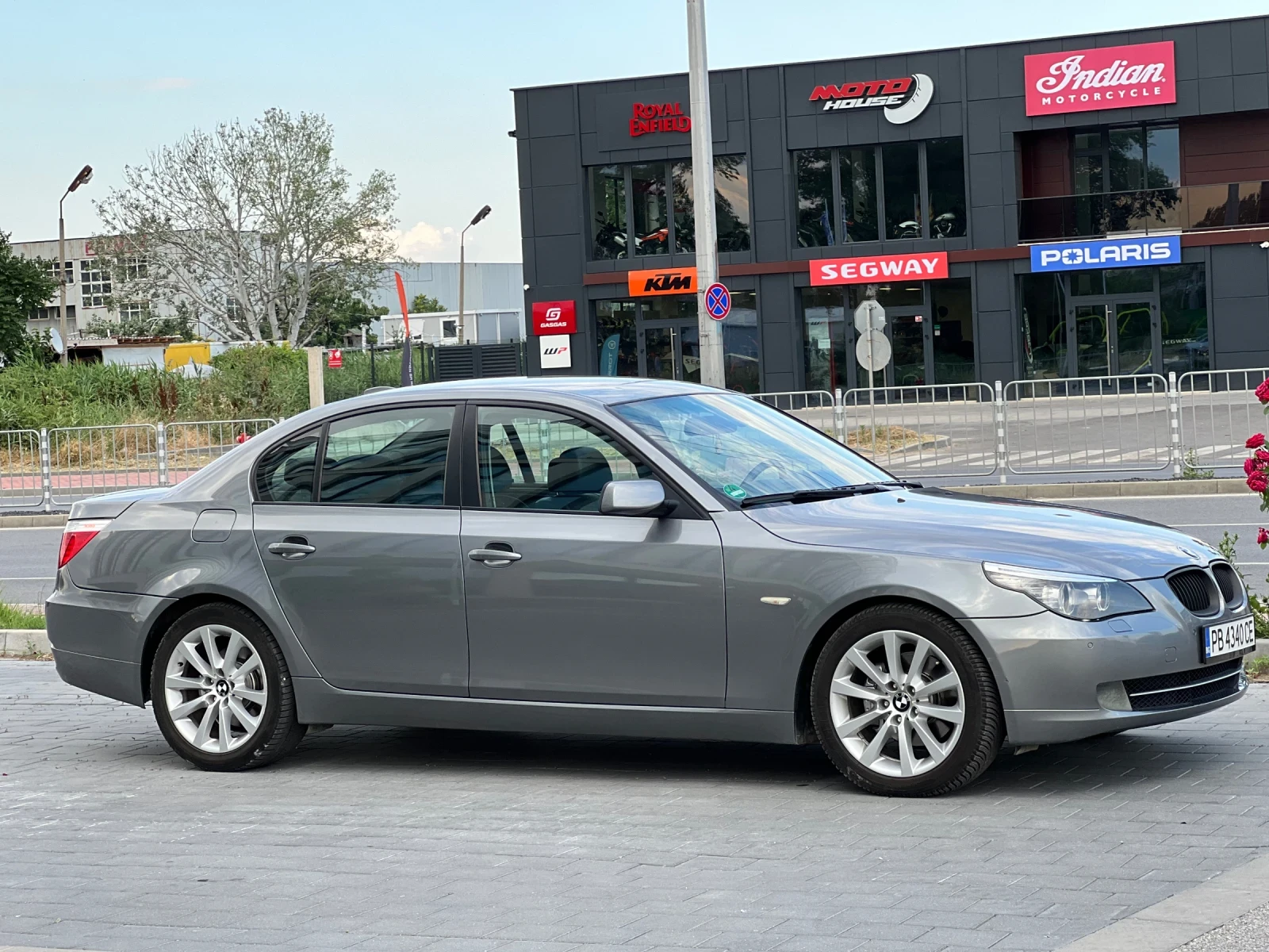 BMW 525 3.0i | Mobile.bg � ����������� 2