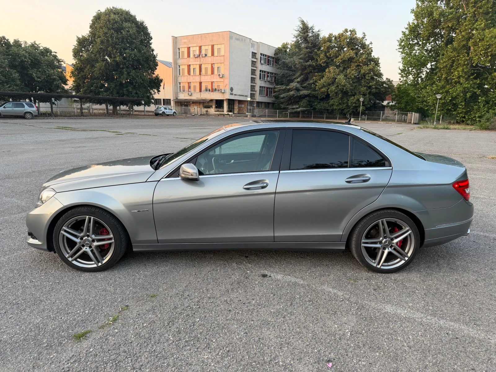 Mercedes-Benz C 220 C220, снимка 6 - Автомобили и джипове - 55335242