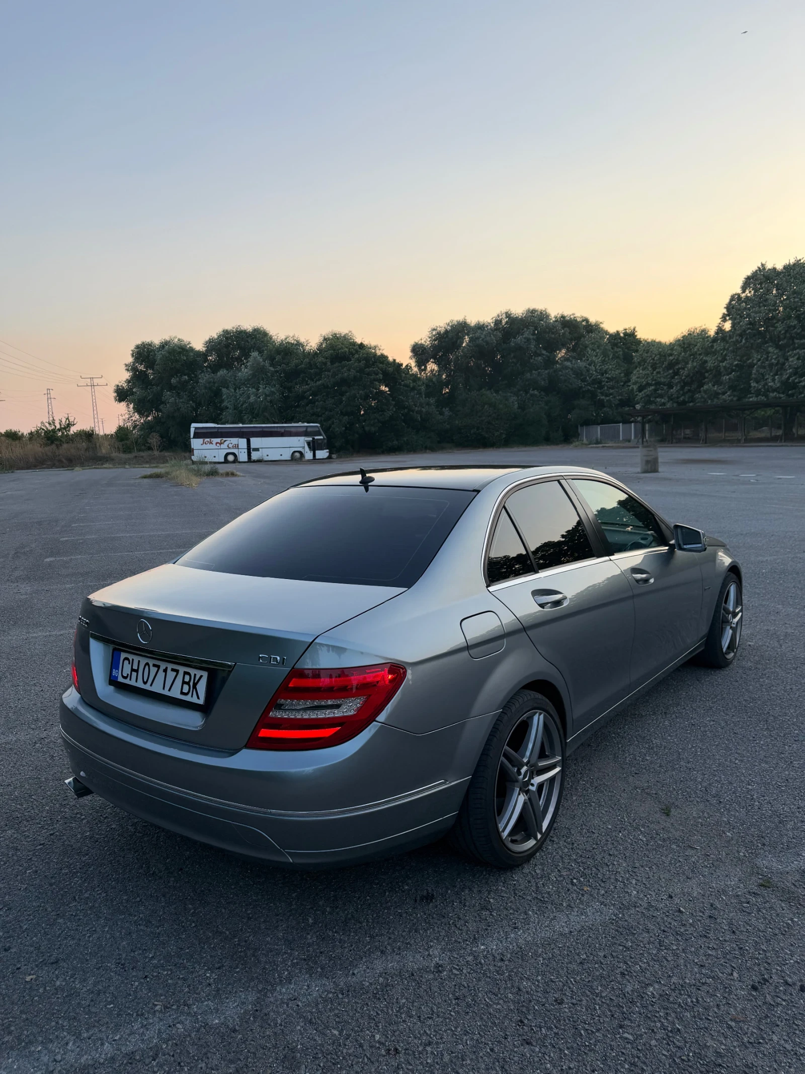 Mercedes-Benz C 220 C220, снимка 9 - Автомобили и джипове - 55335242