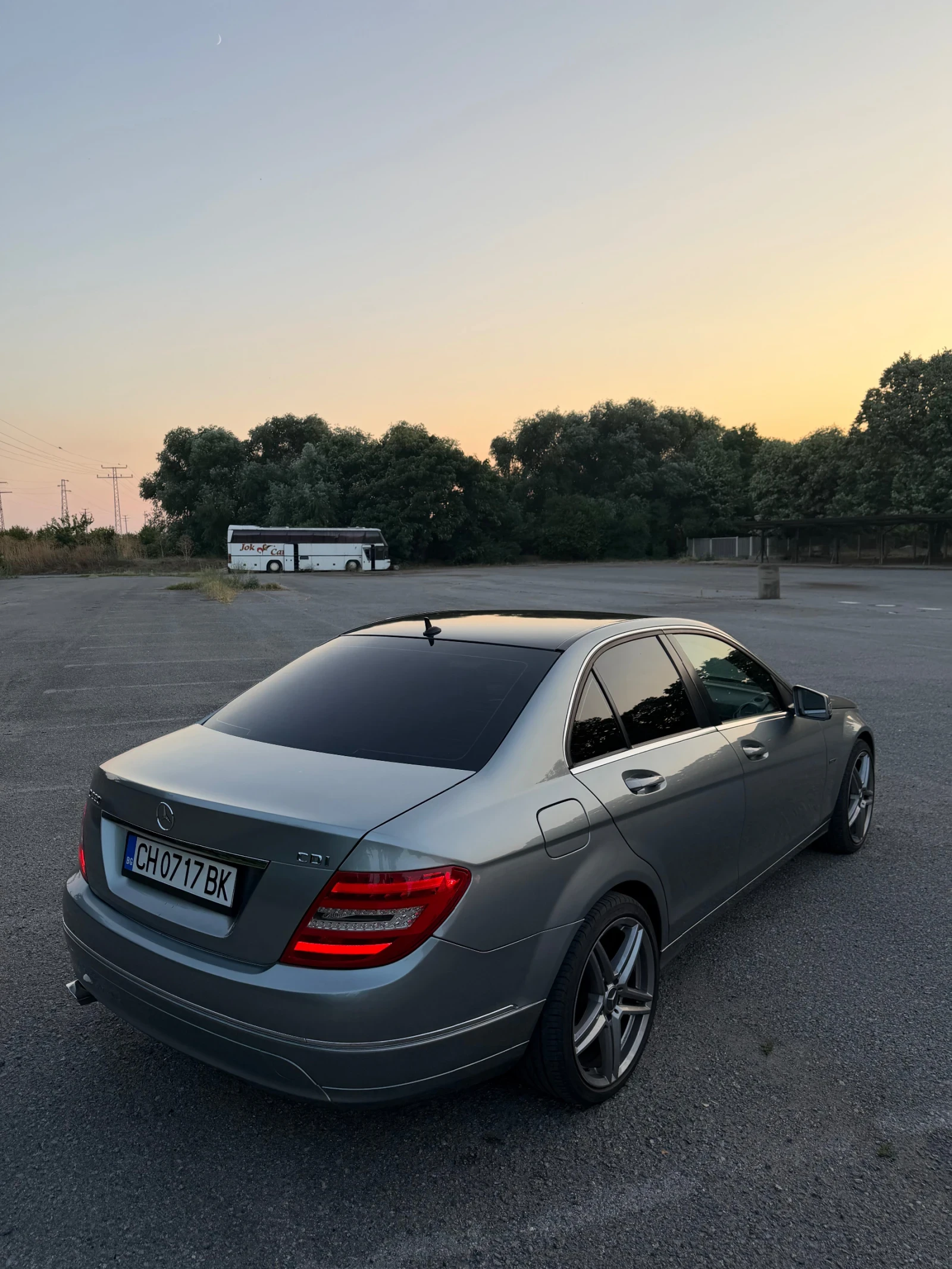 Mercedes-Benz C 220 C220, снимка 4 - Автомобили и джипове - 55335242