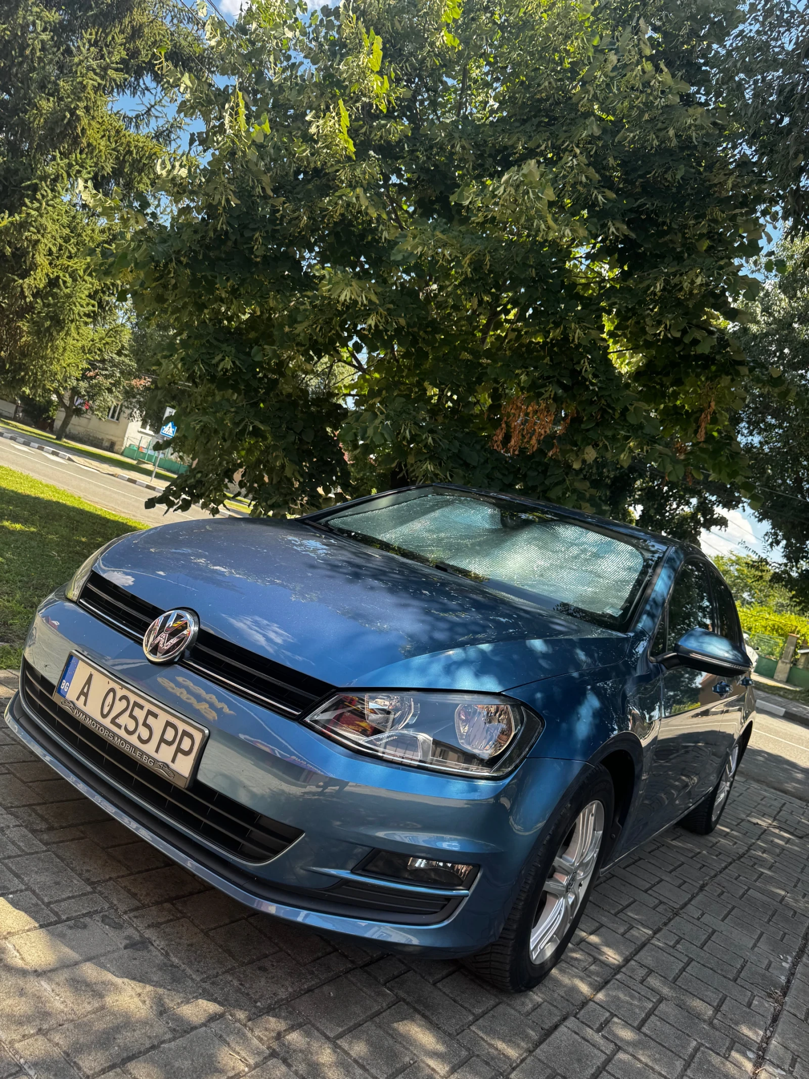 VW Golf 1.2 tsi, снимка 2 - Автомобили и джипове - 55422246
