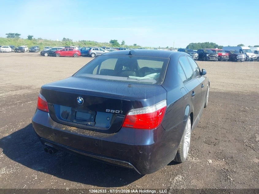 BMW 550 Автокредит Цена до България, снимка 6 - Автомобили и джипове - 55526092