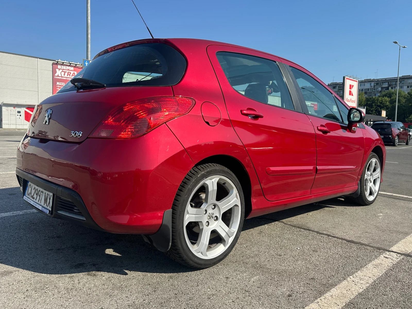 Peugeot 308 GT панорама