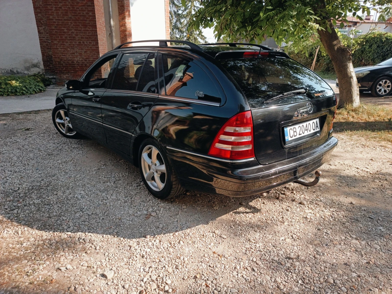 Mercedes-Benz C 320 4Matic/LPG, снимка 5 - Автомобили и джипове - 55646613