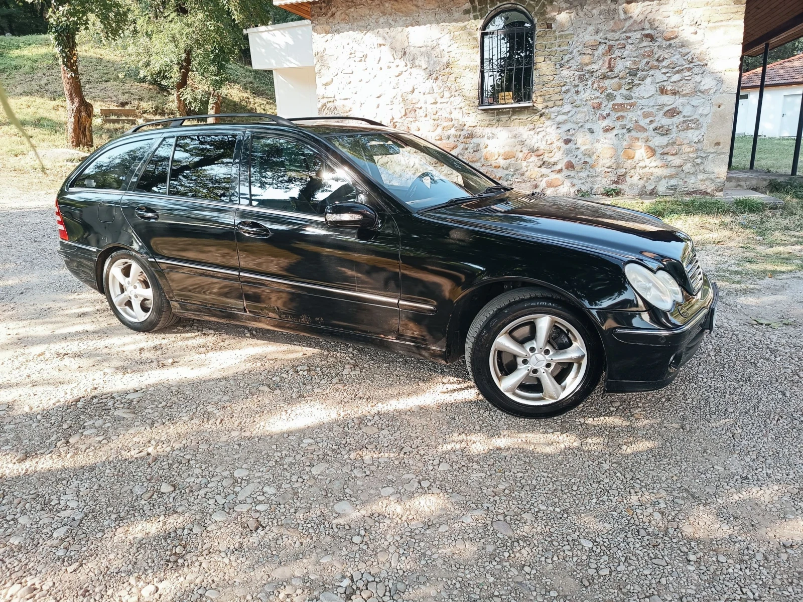 Mercedes-Benz C 320 4Matic/LPG, снимка 3 - Автомобили и джипове - 55646613