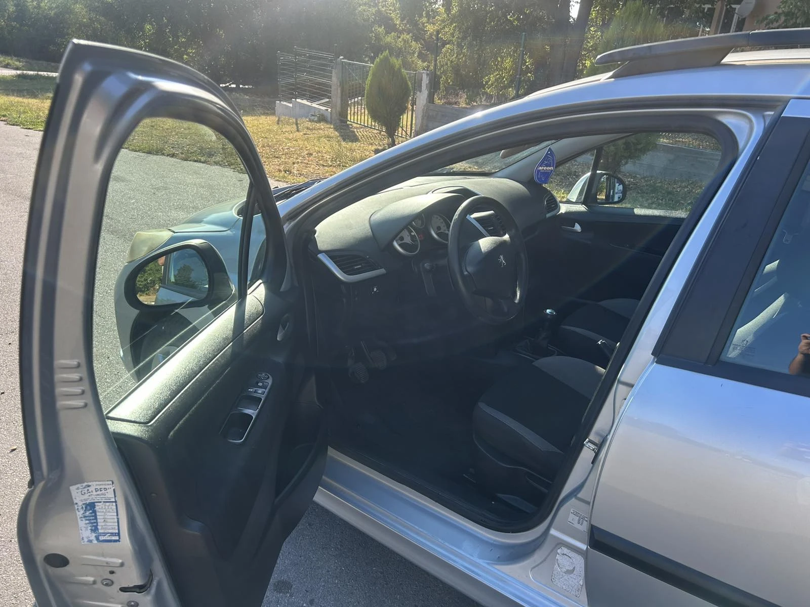 Peugeot 207, снимка 4 - Автомобили и джипове - 56120569