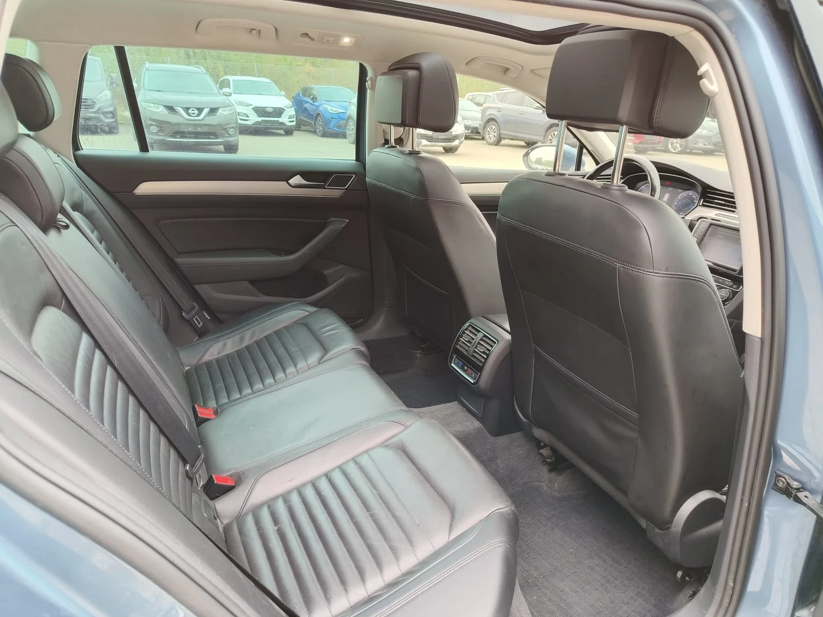 VW Passat * 2.0TDI* DIGITAL* FULL* , снимка 6 - Автомобили и джипове - 56414524