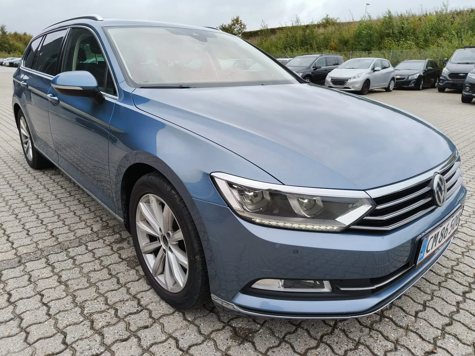 VW Passat * 2.0TDI* DIGITAL* FULL* , снимка 2 - Автомобили и джипове - 56414524