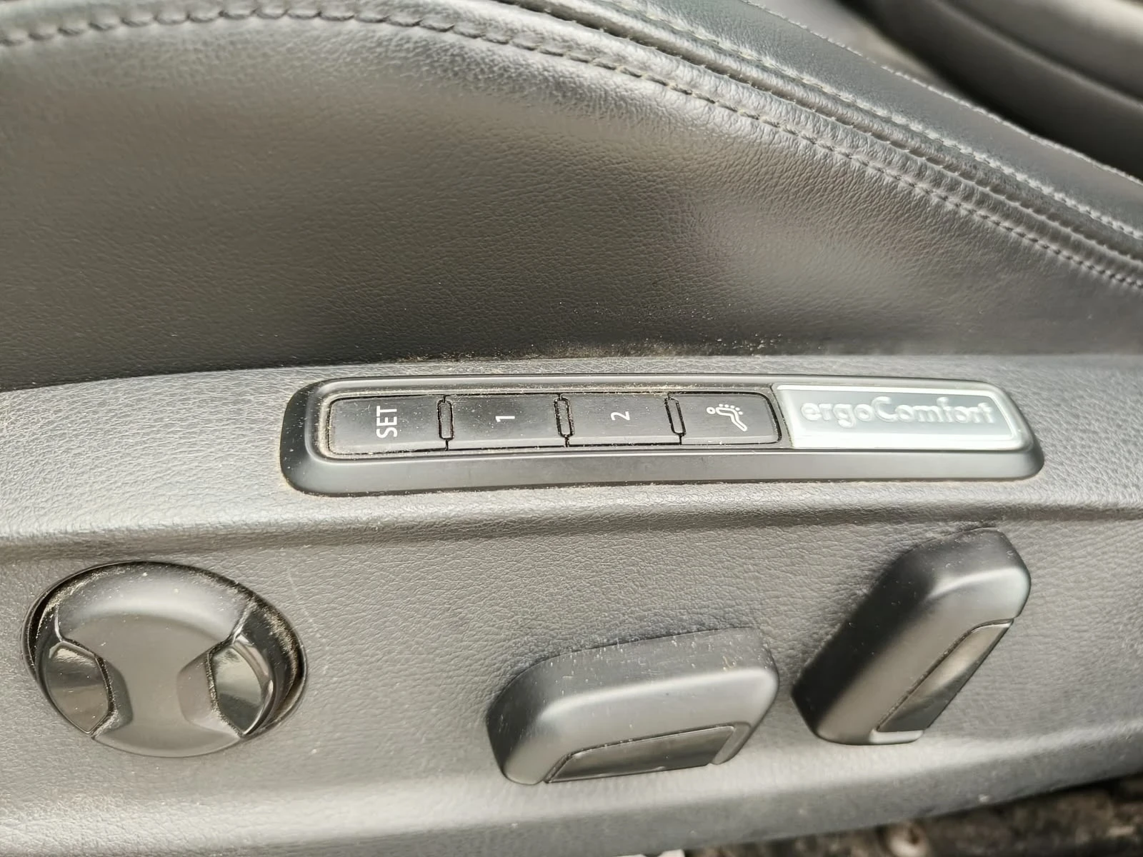 VW Passat * 2.0TDI* DIGITAL* FULL* , снимка 8 - Автомобили и джипове - 56414524