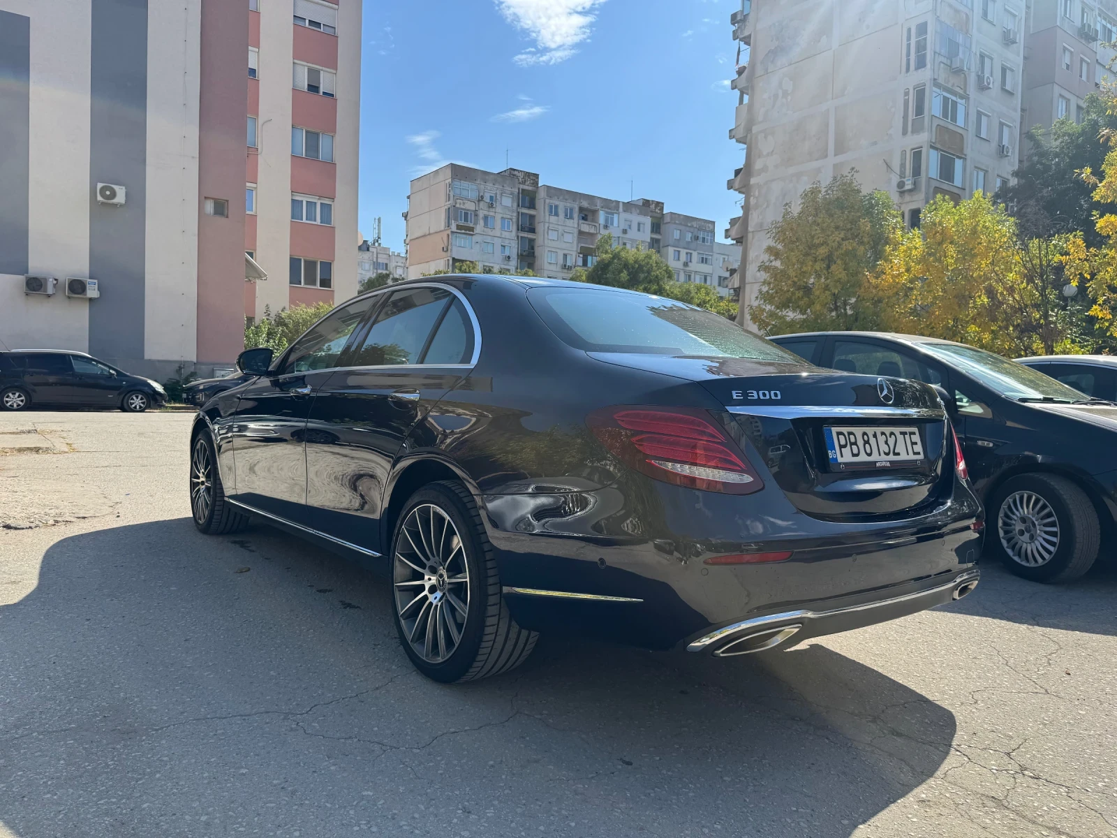 Mercedes-Benz E 300 4 matic, снимка 5 - Автомобили и джипове - 56440088