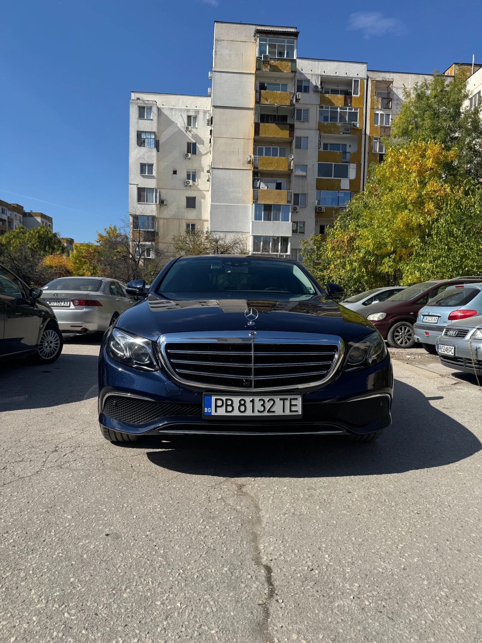 Mercedes-Benz E 300 4 matic, снимка 3 - Автомобили и джипове - 56440088