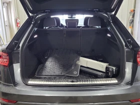 Audi Q8 Progressiv * CARFAX * АВТО КРЕДИТ * ЦЕНА ДО БГ * , снимка 15