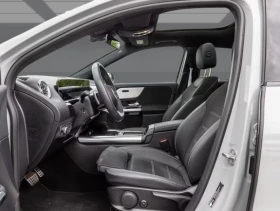 Mercedes-Benz GLA 250 4Matic = AMG Line = Advanced Plus Гаранция, снимка 3