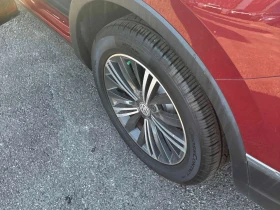 VW Tiguan HIGHLINE/CARFAX/ФИНАНСИРАНЕ, снимка 12