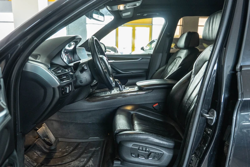 BMW X5 4.0 D, снимка 17 - Автомобили и джипове - 51505599