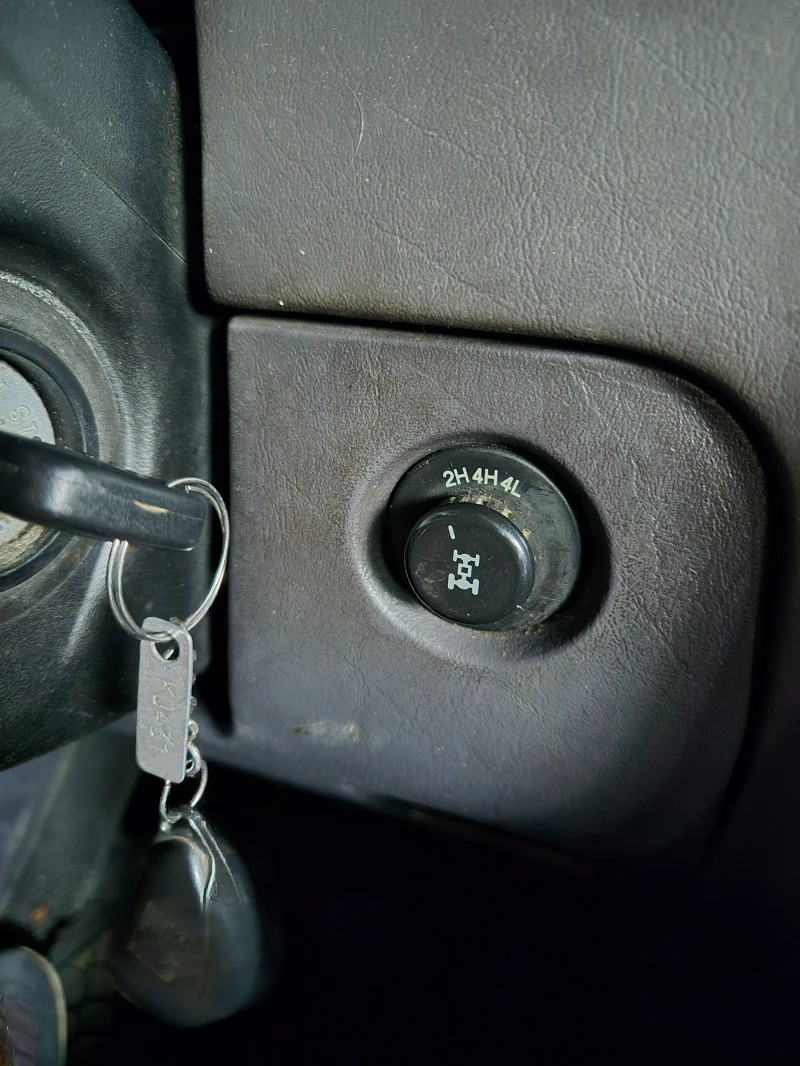 SsangYong Korando, снимка 15 - Автомобили и джипове - 52633709