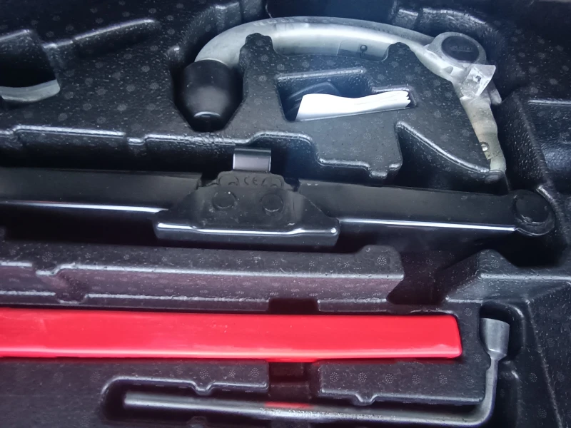 Mercedes-Benz GL 320 НОВ ВНОС ОТ ШВЕЙЦАРИЯ! 196 хил.км! ВСИЧКО ПЛАТЕНО!, снимка 10 - Автомобили и джипове - 52453075