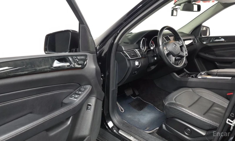 Mercedes-Benz ML 350, снимка 12 - Автомобили и джипове - 53023820