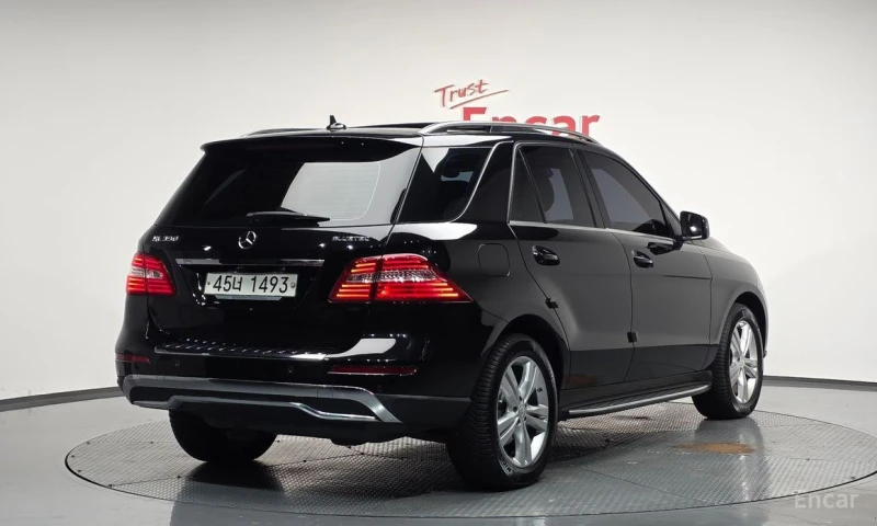 Mercedes-Benz ML 350, снимка 2 - Автомобили и джипове - 53023820