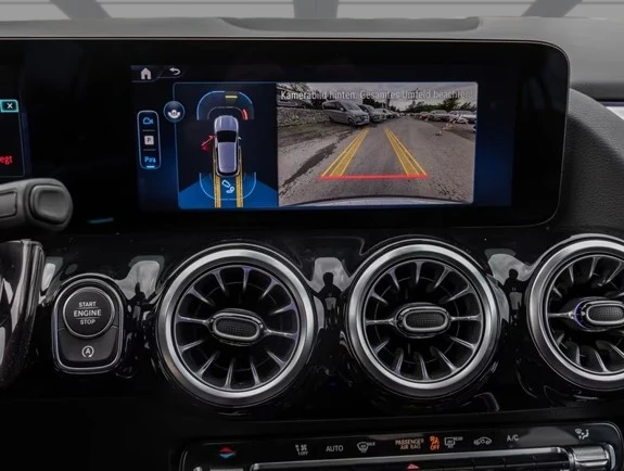 Mercedes-Benz GLA 250 4Matic = AMG Line = Advanced Plus Гаранция, снимка 5 - Автомобили и джипове - 55325031