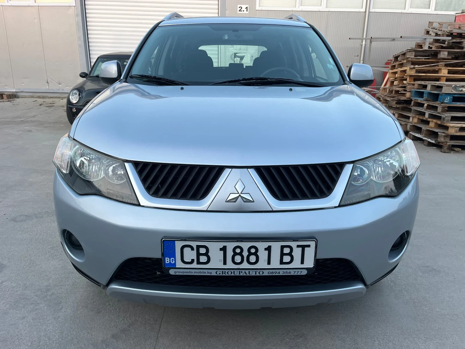 Mitsubishi Outlander 2, 0TDI-4x4/6+ 1/АЛКАНТАРА/ОБСЛУЖЕН/ТОП!!! - изображение 2