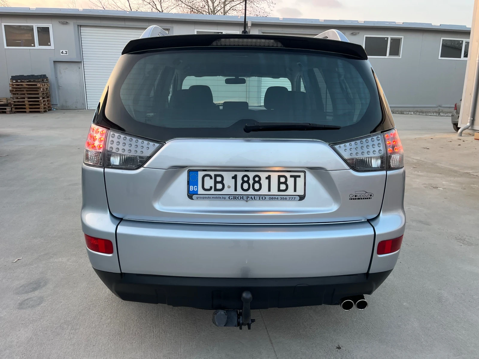 Mitsubishi Outlander 2, 0TDI-4x4/6+ 1/АЛКАНТАРА/ОБСЛУЖЕН/ТОП!!! - изображение 5