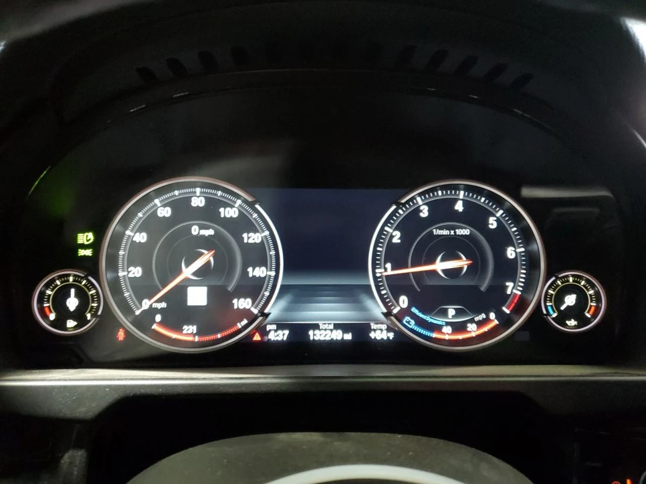 BMW X5  - изображение 9