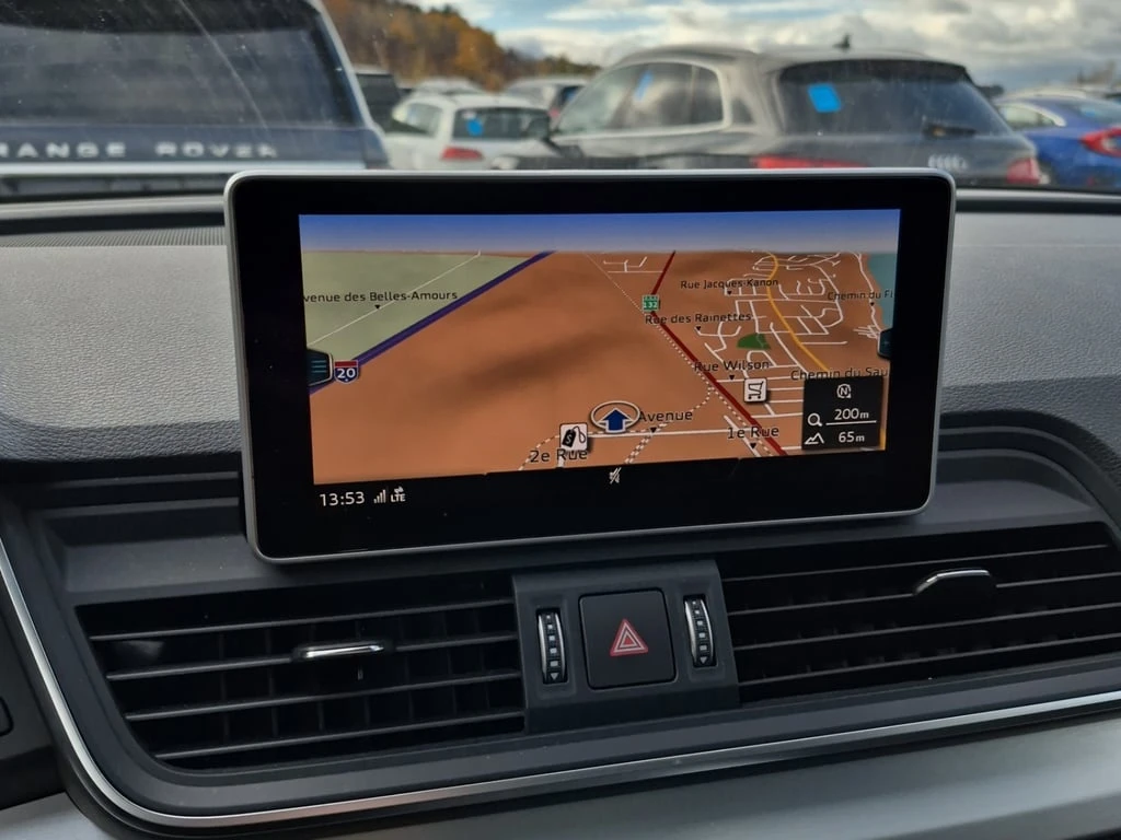 Audi SQ5 * PROGRESSIV * CARFAX * БЕЗ ПЪРВОНАЧАЛНА ВНОСКА - изображение 10